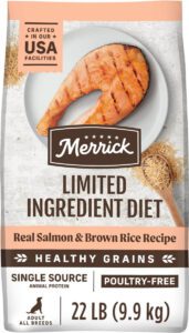 Merrick Healthy Grains Real Lamb and Brown Rice recipe dog food packaging.