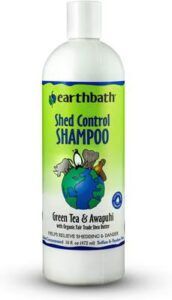 Earth Bath is the dog deshedding shampoo that offered the best balance of fragrance, sensitivity, and natural ingredients.