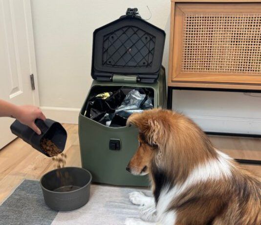 The Best Dog Food Storage Containers The best dog food containers provide a clean, dry, and resealable place to stor dog food.